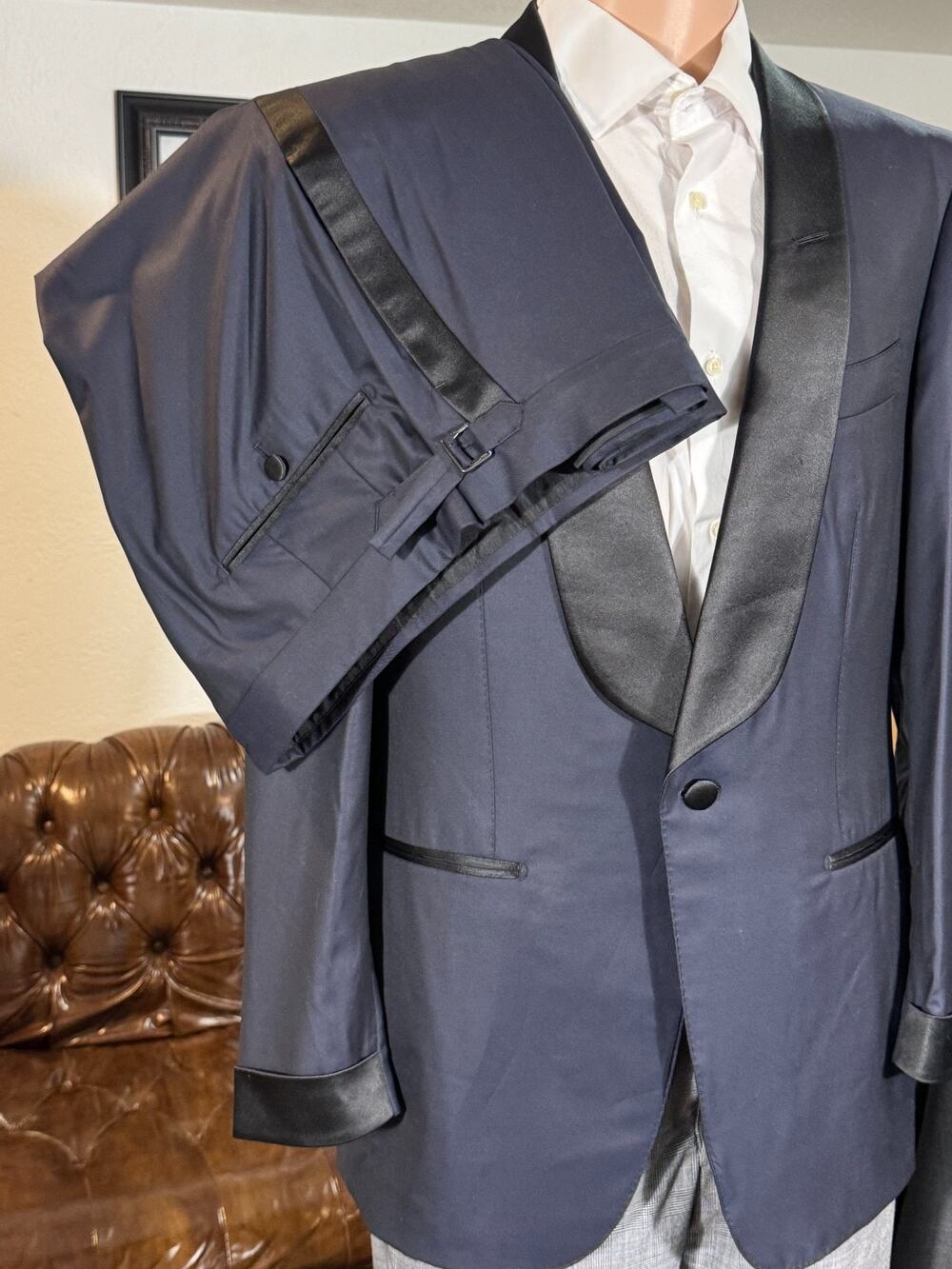 Tom Ford Midnight Blue Shawl Lapel Tuxedo 52 42R 38x30 Trousers O'Connor Wool